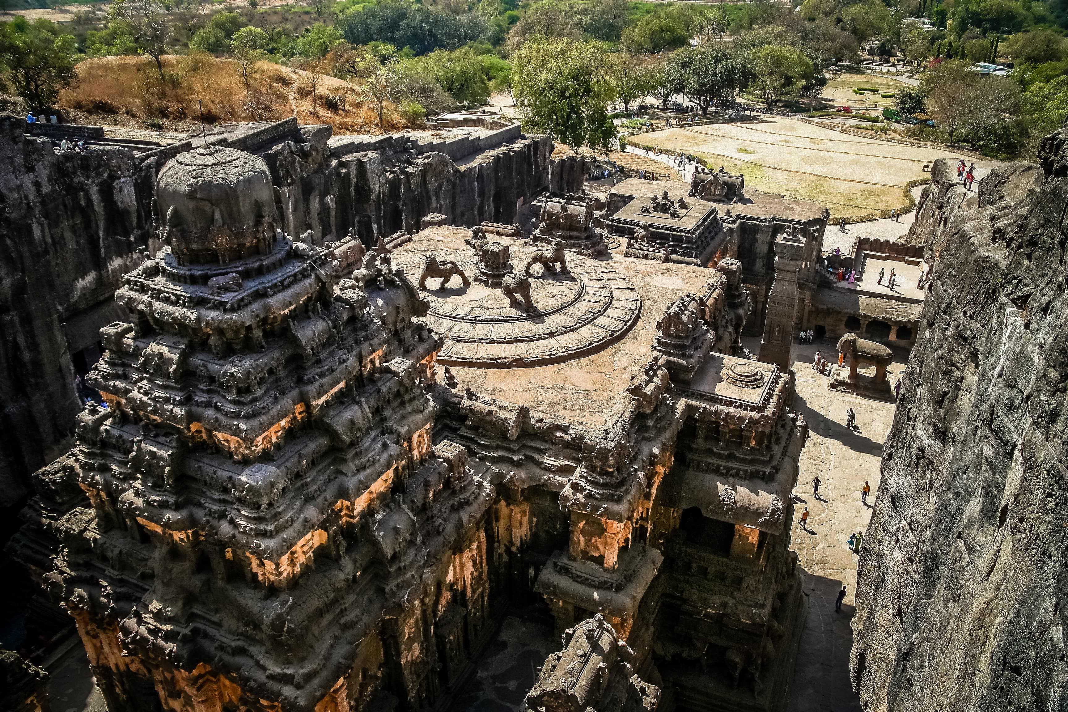 Ellora und Ajanta Höhlen